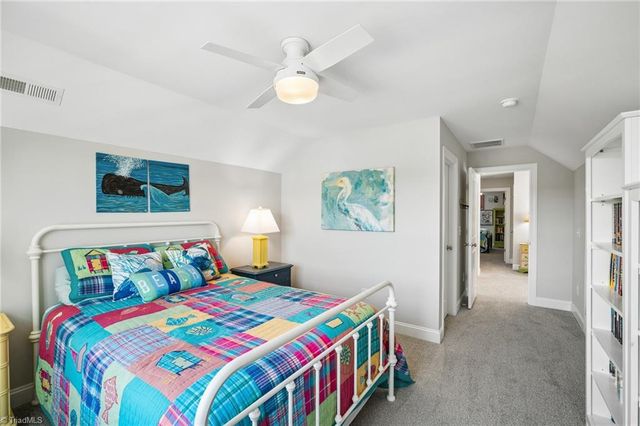 1631 Cross Village Avenue, Kernersville, NC 27284
