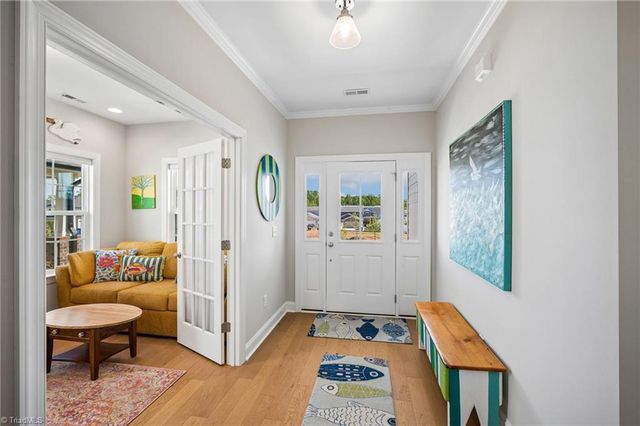 1631 Cross Village Avenue, Kernersville, NC 27284