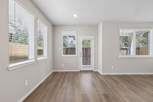 6325 Sapphire Ocean Drive, Houston, TX 77092
