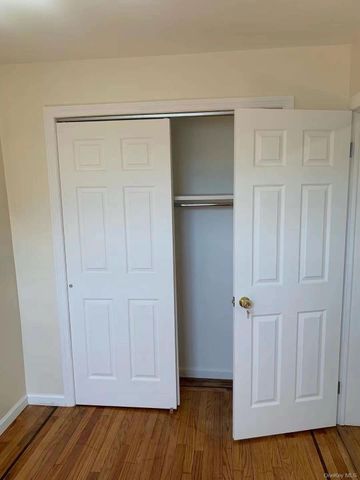 6635 Grand Avenue 2F, Maspeth, NY 11378