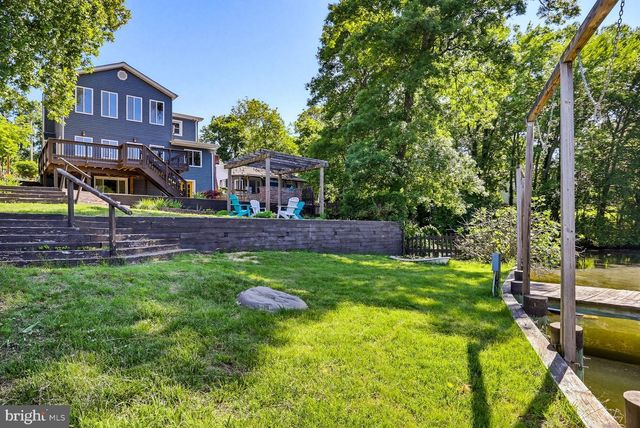 601 RIVERSIDE DR, Pasadena, MD 21122