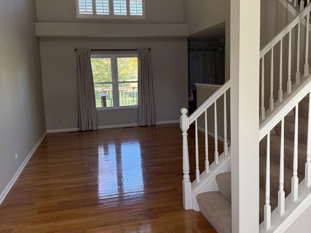 2528 Heritage Court, Geneva, IL 60134