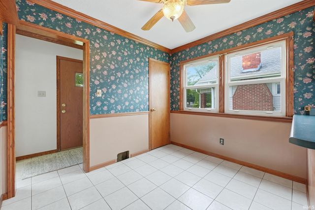 2702 Florida Drive, Fort Wayne, IN 46805