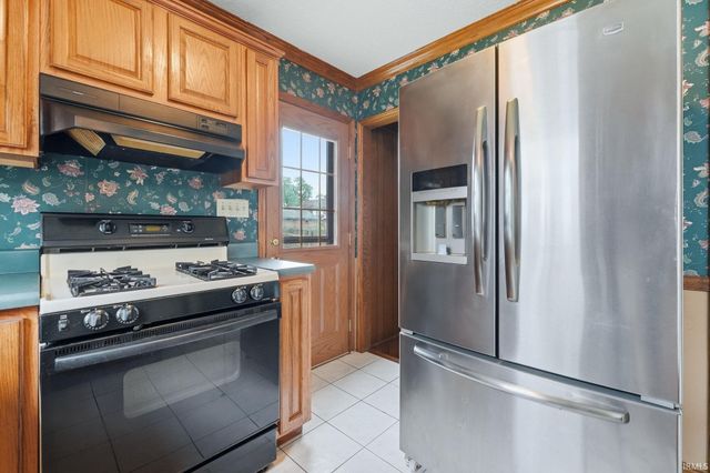 2702 Florida Drive, Fort Wayne, IN 46805