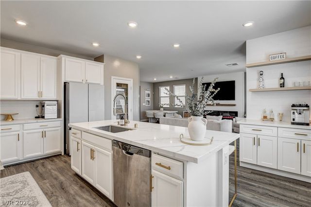 6555 Smithville Avenue, Las Vegas, NV 89142