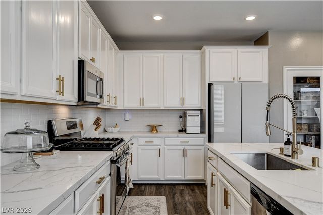 6555 Smithville Avenue, Las Vegas, NV 89142