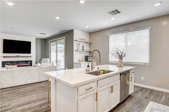 6555 Smithville Avenue, Las Vegas, NV 89142