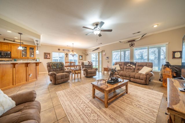 508 Antoinette Court, Red Bluff, CA 96080