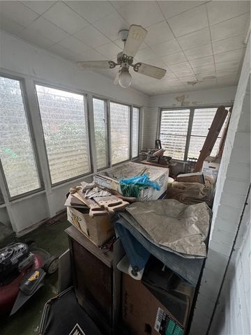 714 Wall Ave, Pitcairn, PA 15140