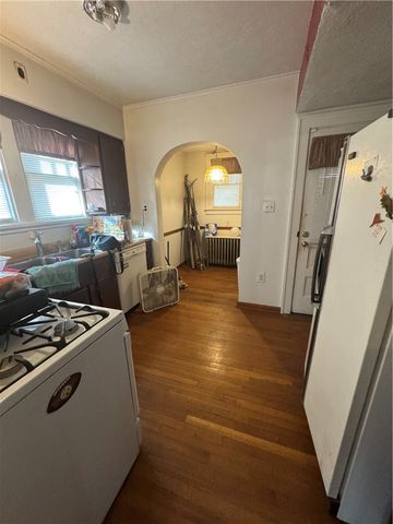 714 Wall Ave, Pitcairn, PA 15140