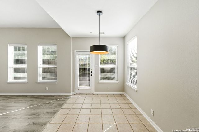 24103 Mountain Cloud, San Antonio, TX 78258