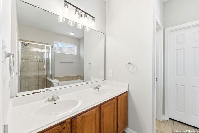 24103 Mountain Cloud, San Antonio, TX 78258