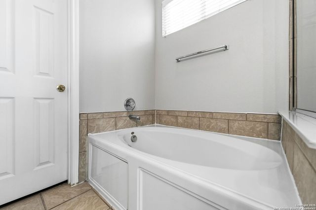 24103 Mountain Cloud, San Antonio, TX 78258