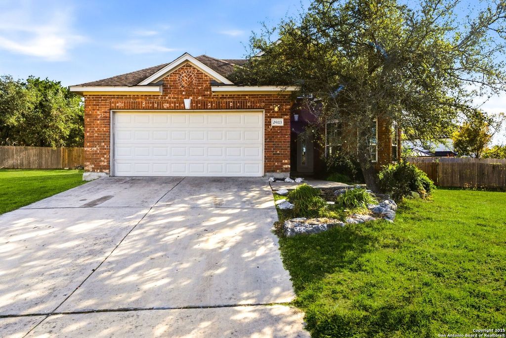 24103 Mountain Cloud, San Antonio, TX 78258
