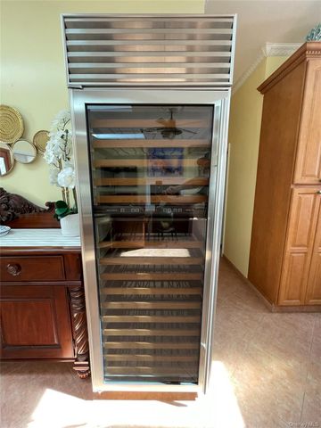 19 Marlin Road, East Quogue, NY 11942