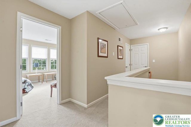 942 Greenhouse Drive 5B, Bethlehem City, PA 18017