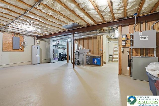 942 Greenhouse Drive 5B, Bethlehem City, PA 18017