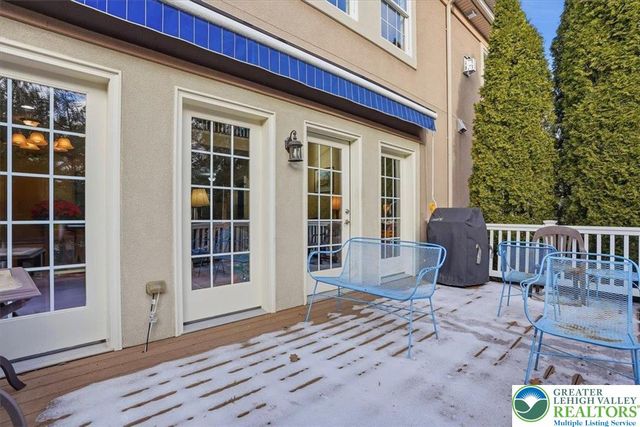 942 Greenhouse Drive 5B, Bethlehem City, PA 18017