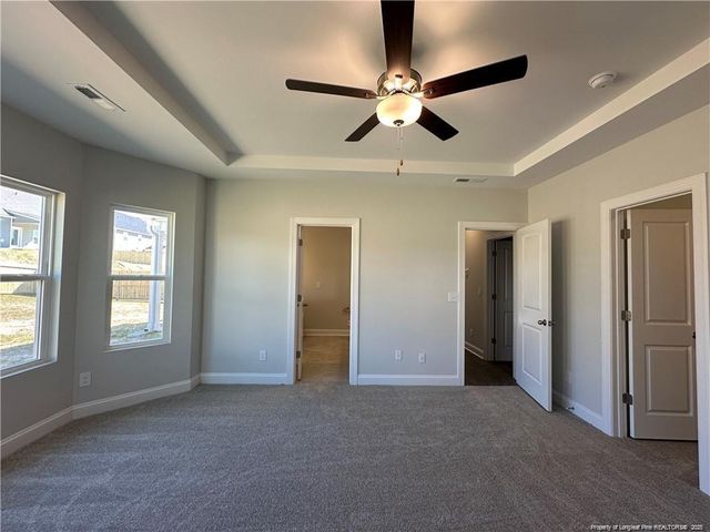 563 Southerland Peak Drive, Raeford, NC 28376