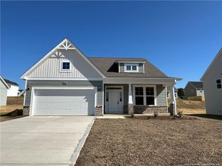 563 Southerland Peak Drive, Raeford, NC 28376