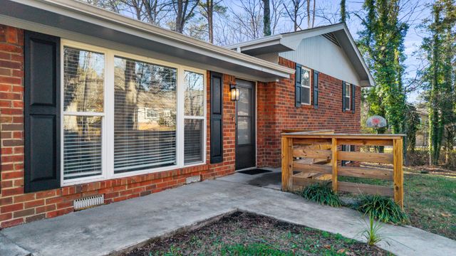 448 Apache Trail, NW, Cleveland, TN 37312