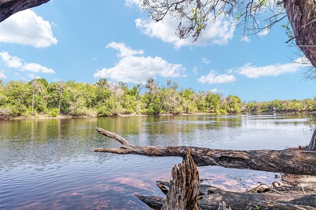7870 SW 25TH PLACE, Bell, FL 32619