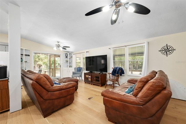 7870 SW 25TH PLACE, Bell, FL 32619