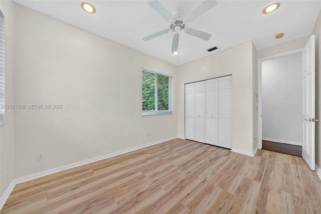 8204 SW 171st St, Palmetto Bay, FL 33157