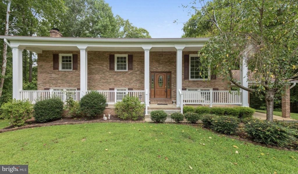 30235 HUNTT RD, Mechanicsville, MD 20659