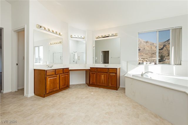 1550 Midnight Cowboy Court, Las Vegas, NV 89110