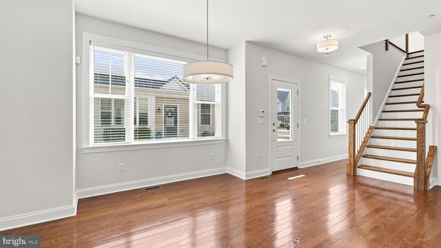 23 SWAN LN, Ivyland, PA 18974