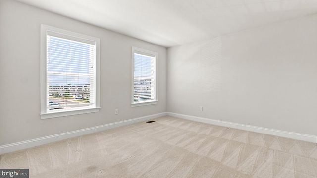23 SWAN LN, Ivyland, PA 18974