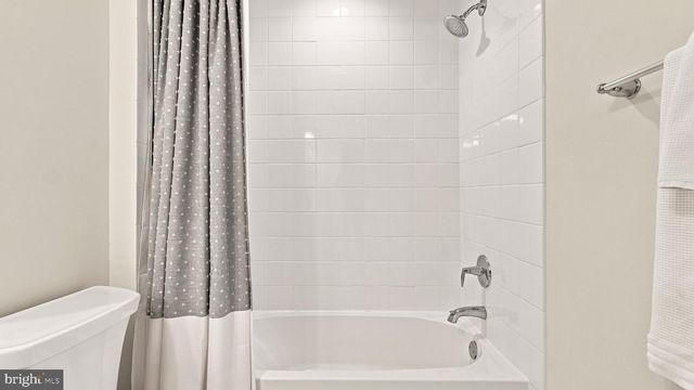 23 SWAN LN, Ivyland, PA 18974
