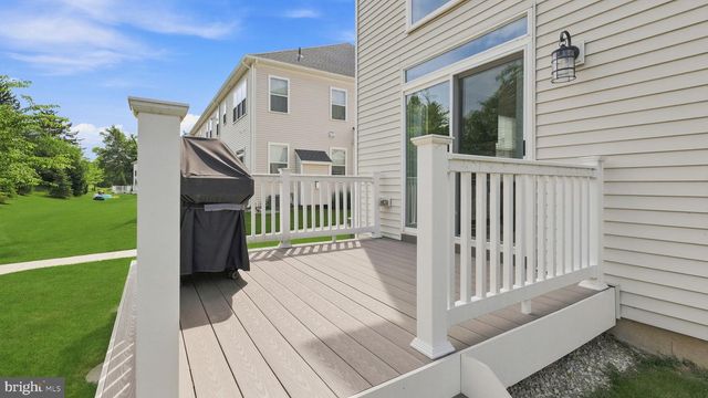 23 SWAN LN, Ivyland, PA 18974