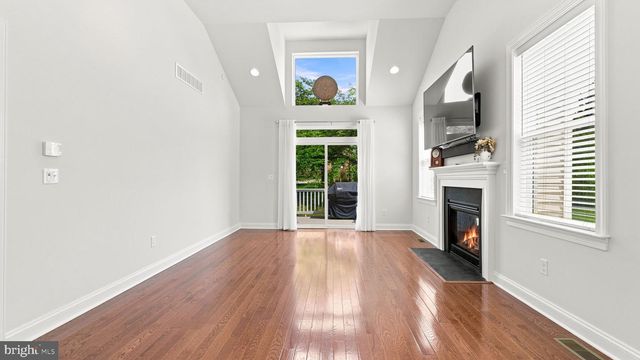 23 SWAN LN, Ivyland, PA 18974