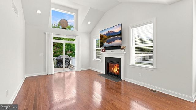 23 SWAN LN, Ivyland, PA 18974