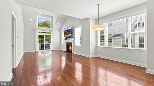 23 SWAN LN, Ivyland, PA 18974