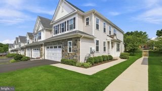 23 SWAN LN, Ivyland, PA 18974
