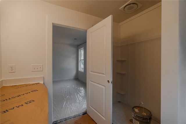 426 N Palmetto Street, Liberty, SC 29657