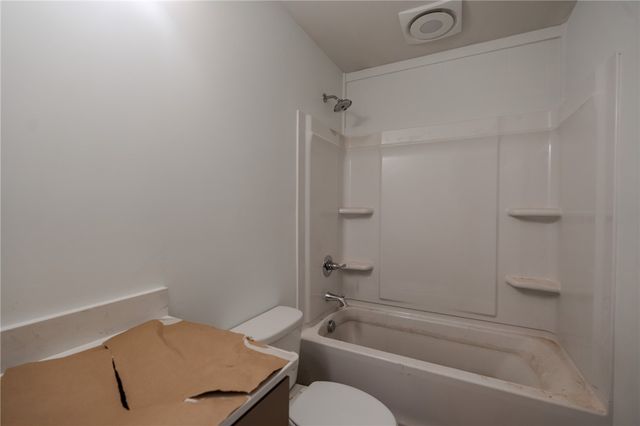 426 N Palmetto Street, Liberty, SC 29657