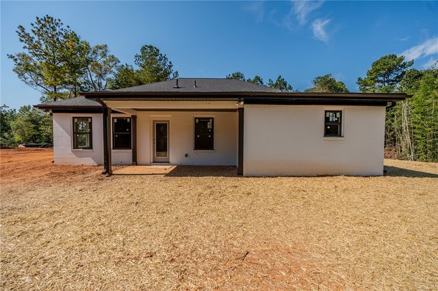 426 N Palmetto Street, Liberty, SC 29657