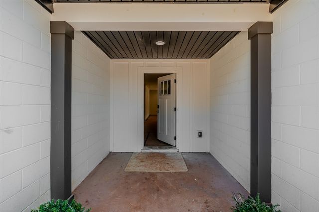 426 N Palmetto Street, Liberty, SC 29657