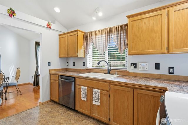 15715 44th Avenue Ct E, Tacoma, WA 98446