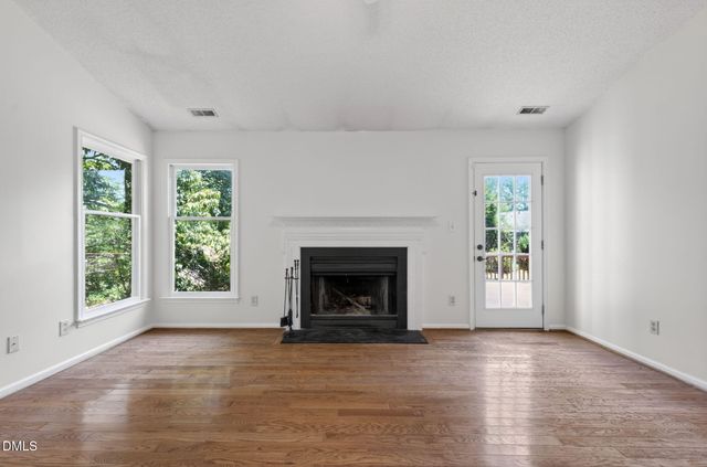 1821 Winway Drive, Raleigh, NC 27610