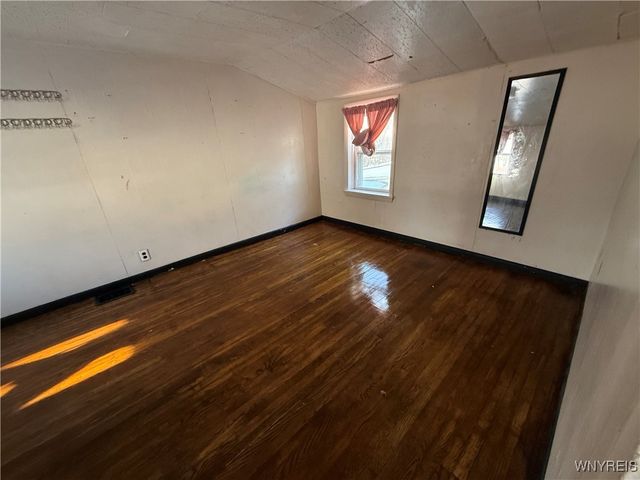 25-27 Wadsworth Street, Geneva City, NY 14456