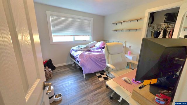 4765 Swegle Rd NE, Salem, OR 97301