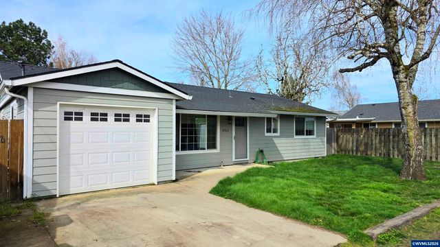 4765 Swegle Rd NE, Salem, OR 97301
