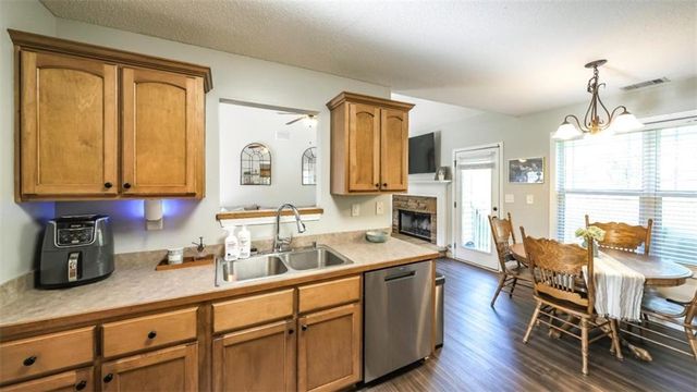 208 Oaken Bucket Drive, Temple, GA 30179