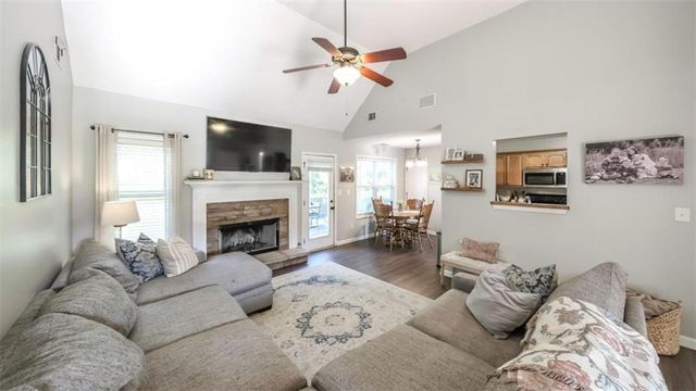208 Oaken Bucket Drive, Temple, GA 30179