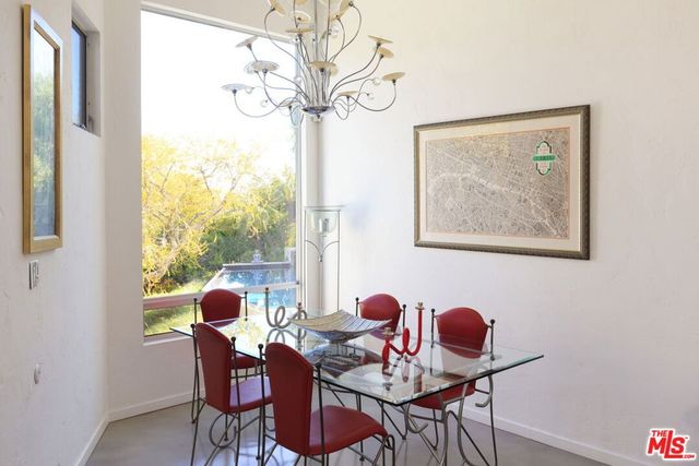 14622 Valley Vista Boulevard, Sherman Oaks, CA 91403